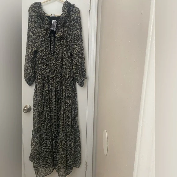 Old navy X Anna Sui maxi dress ruffle collar - Picture 3 of 8